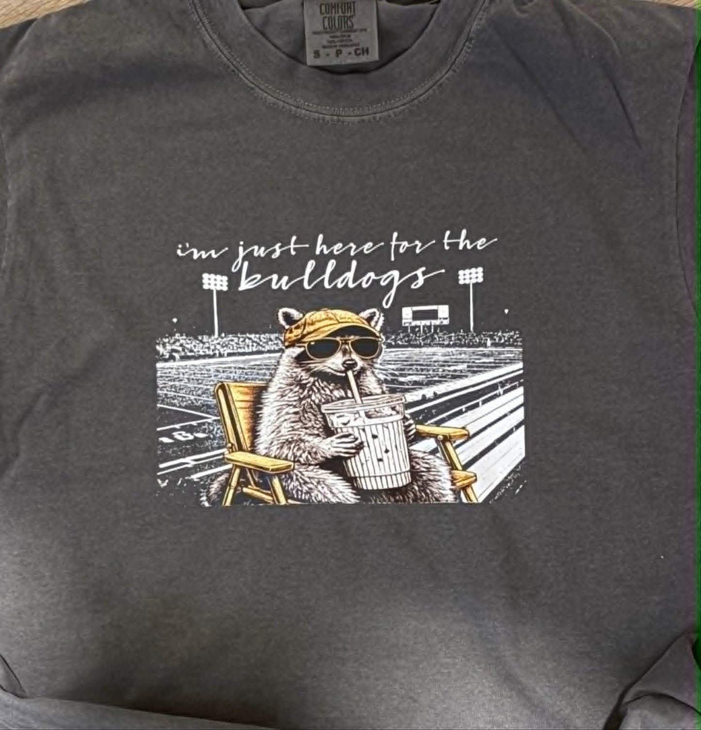 im just here for the bulldogs racoon T-Shirt