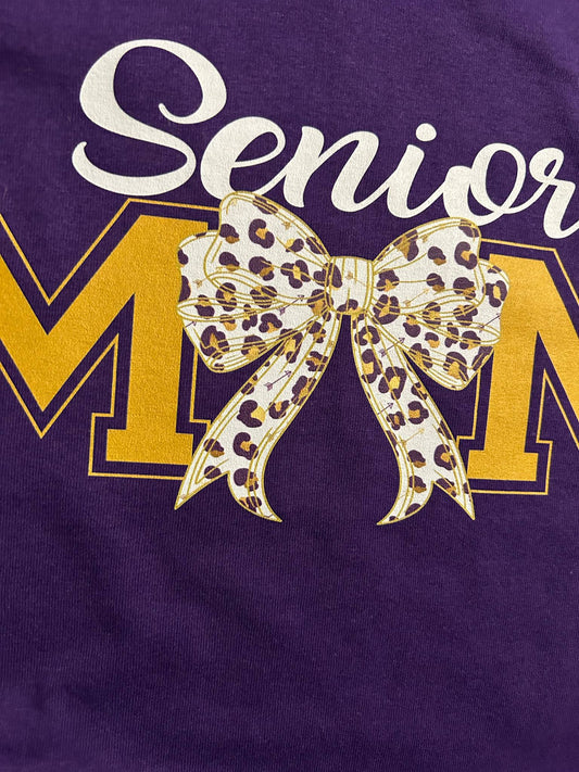 Arrows Bow senior mom T-Shirt